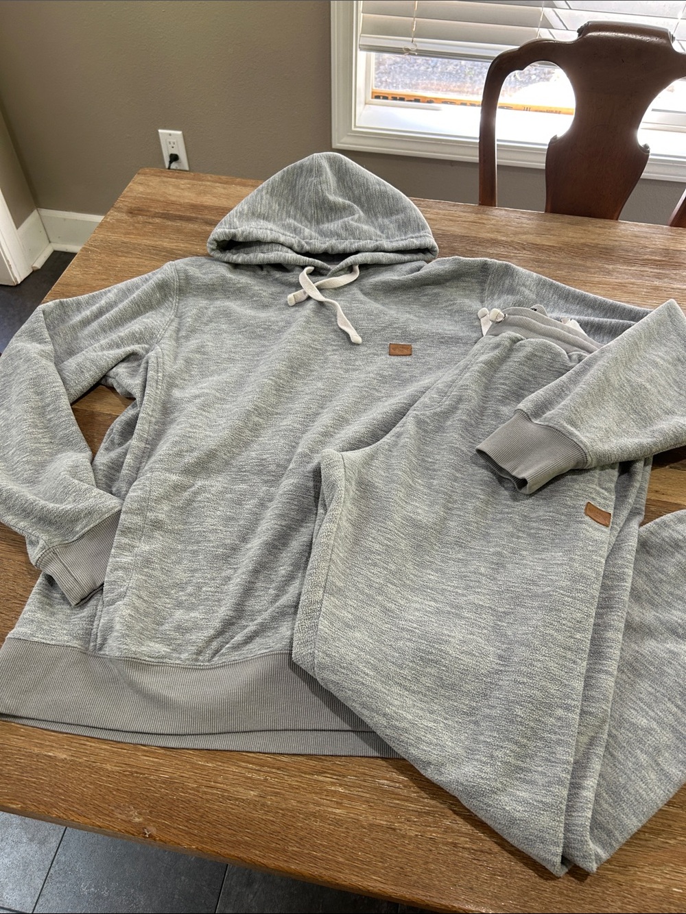 Billabong sweat track suit pants large hoodie XL